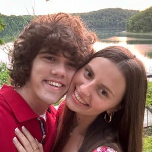 Meet your Posher, Shayna